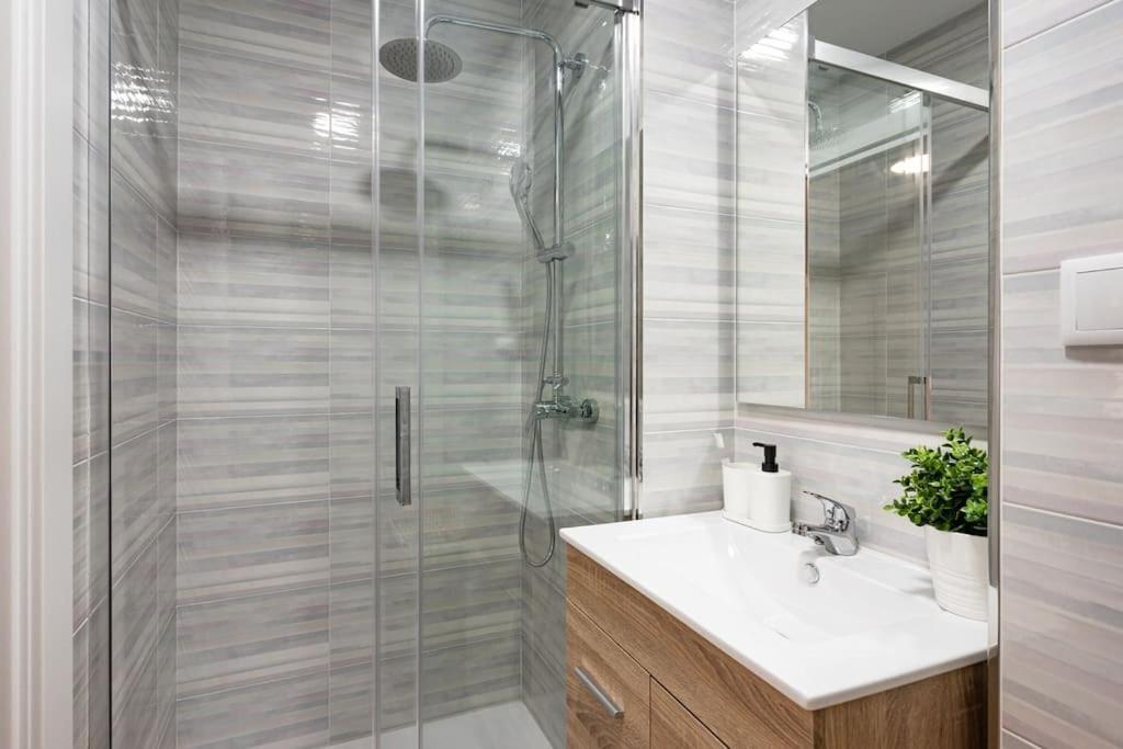 Piso En El Corazon De Gijon Apartment Екстериор снимка